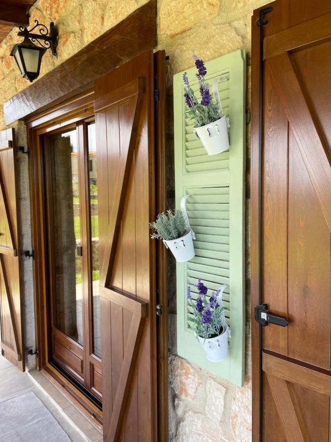 Jordan'S Stone House Villa Siviri Ngoại thất bức ảnh