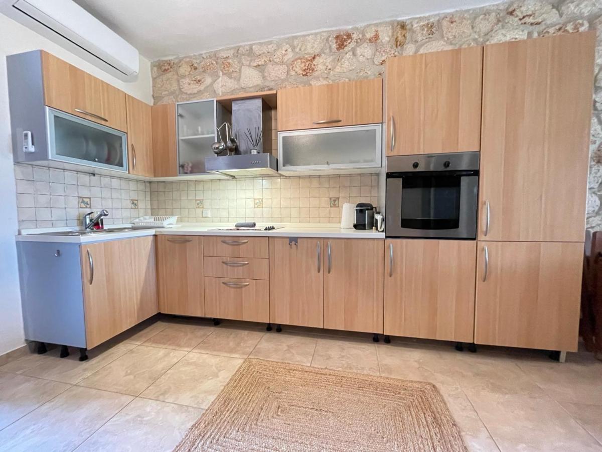 Jordan'S Stone House Villa Siviri Ngoại thất bức ảnh