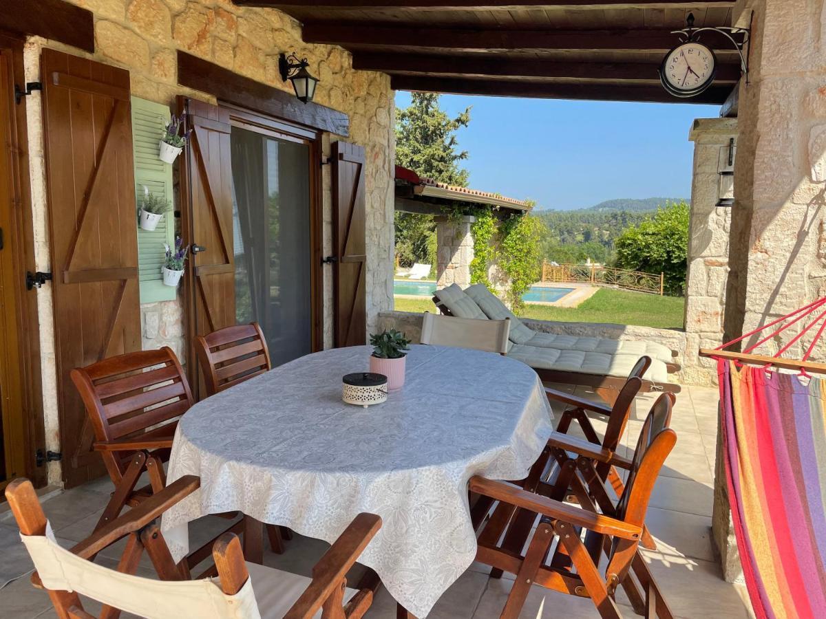 Jordan'S Stone House Villa Siviri Ngoại thất bức ảnh