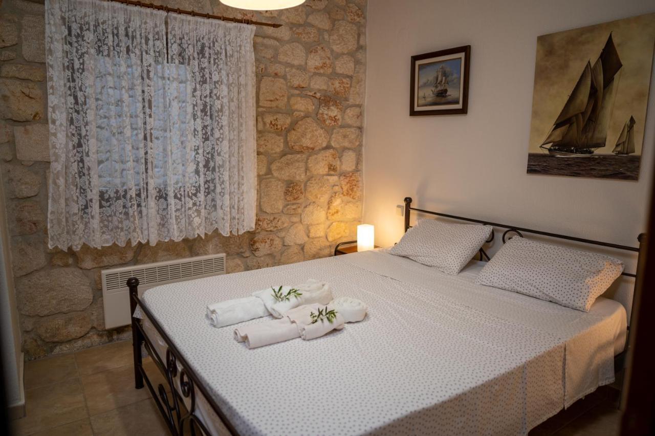 Jordan'S Stone House Villa Siviri Ngoại thất bức ảnh